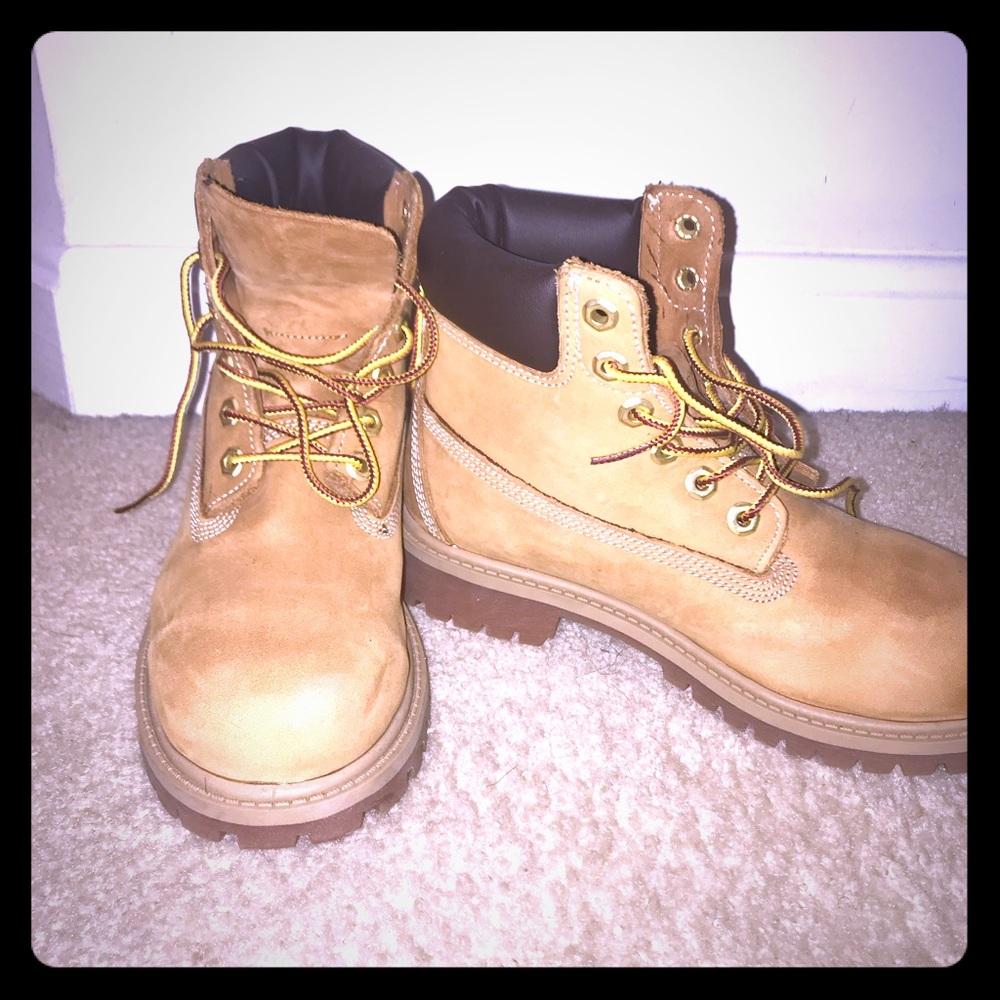 Kid’s timberlands boots